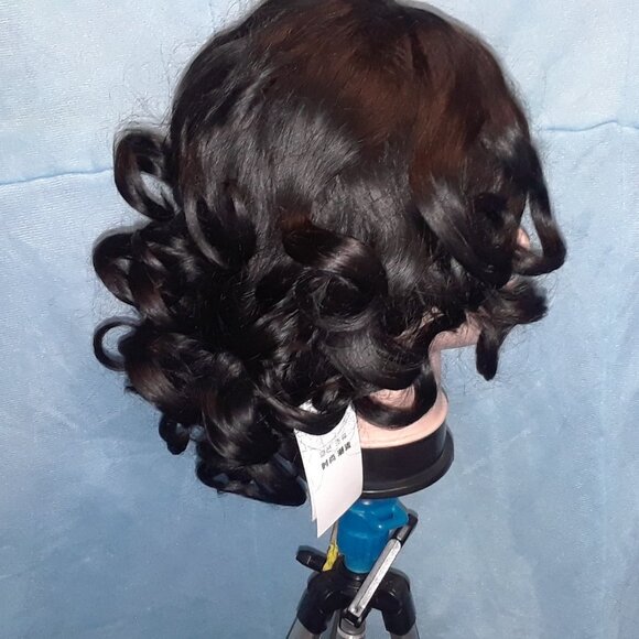 JET BLACK FLUFFY PIN CURLS - Picture 1 of 9